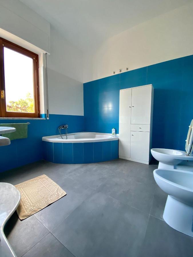 Casa Vacanze Eden Aci Castello Eksteriør bilde